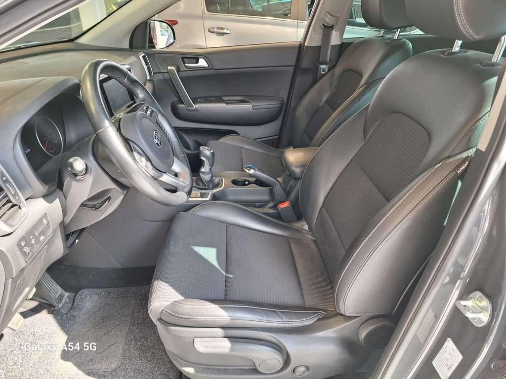 Kia Sportage DIESEL - 2020 - 1st OWNER - NEW CONDITION 1.6 C, Gebruikt, Parkeersensor, Bedrijf, Te koop
