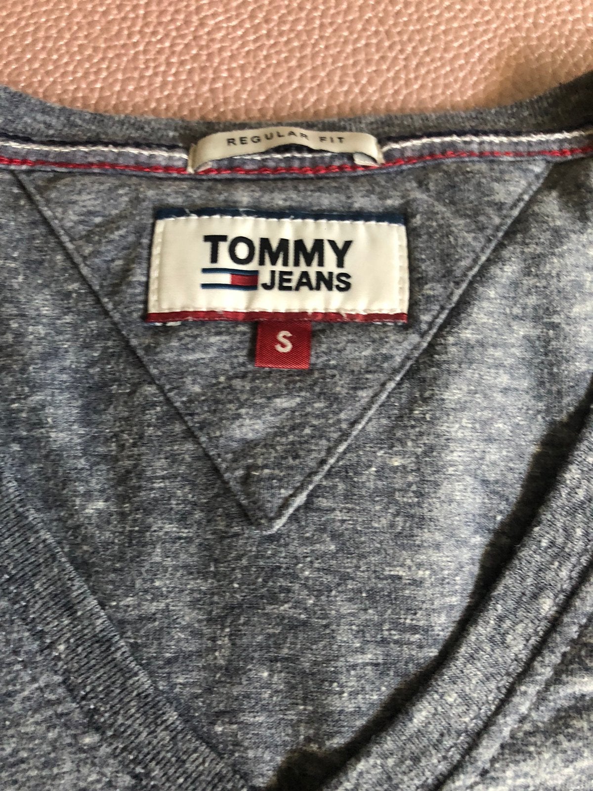 T shirt Tommy jeans , small, Kleding | Heren, Ophalen of Verzenden, Zo goed als nieuw