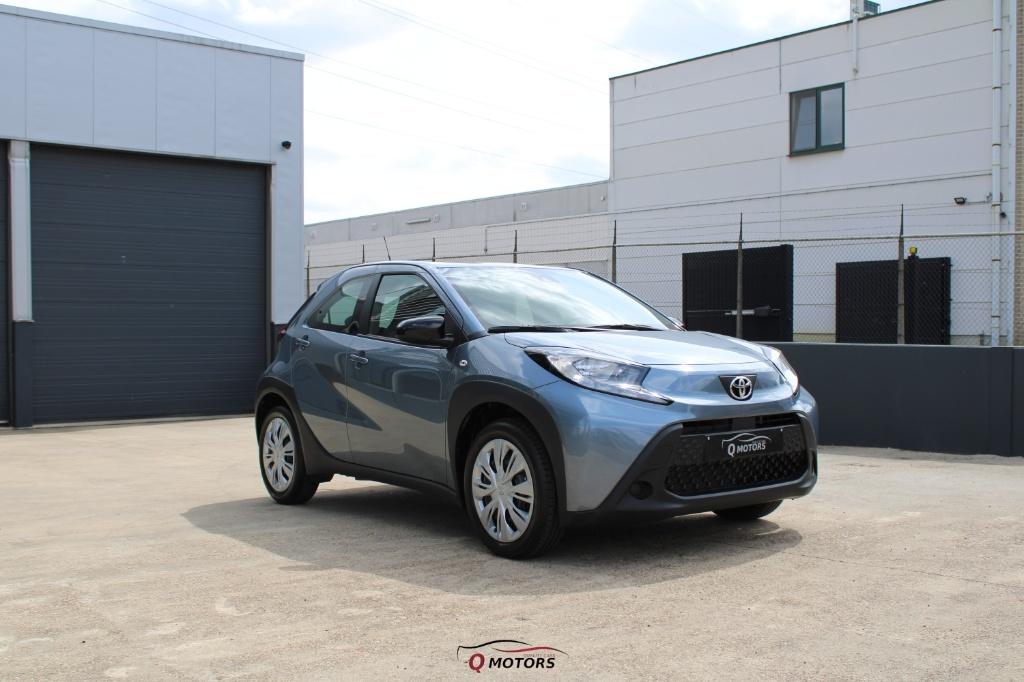 Toyota Aygo X CARPLAY/CRUISE/CAMERA GARANTIE TOT 08/2028, Auto's, Toyota, Stof, Blauw, 5 deurs, 3 cilinders