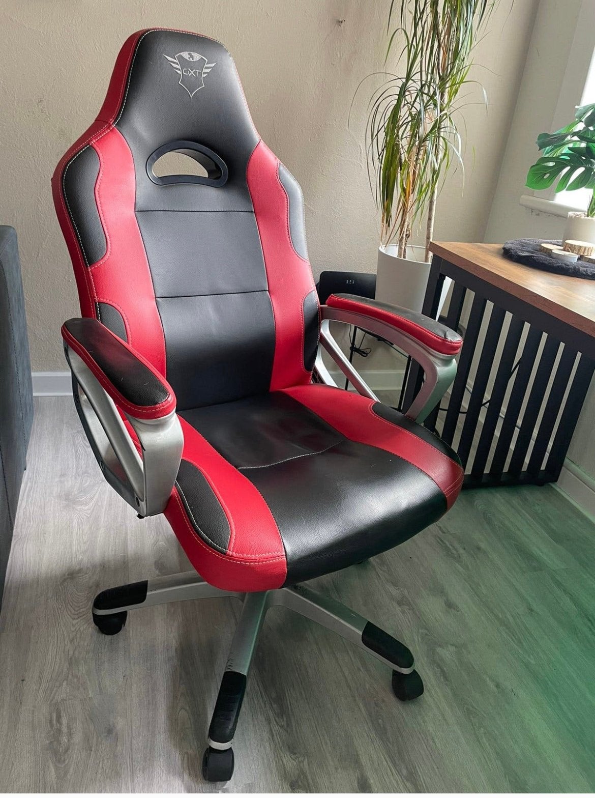 Gaming chair, Huis en Inrichting, Ophalen, Zo goed als nieuw