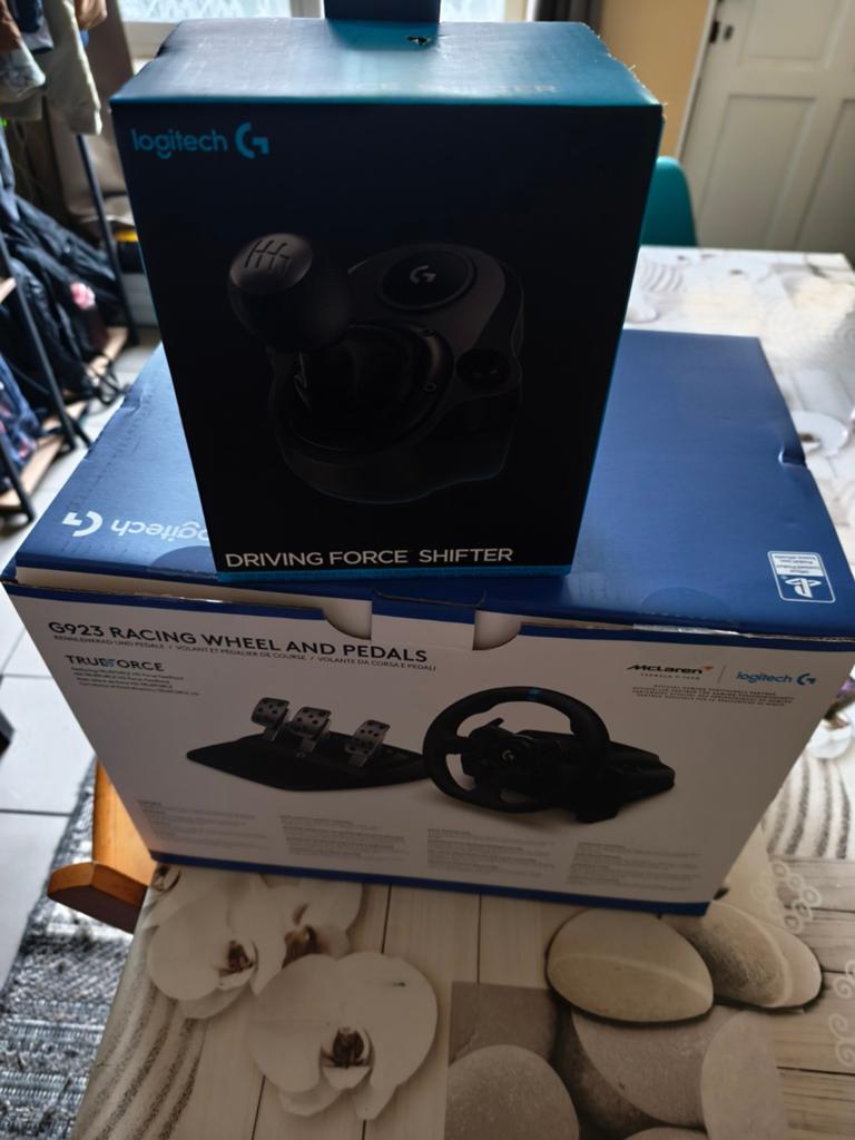 Logitech g923 neuf garantie, Games en Spelcomputers, Logitech, Ophalen, Shifter