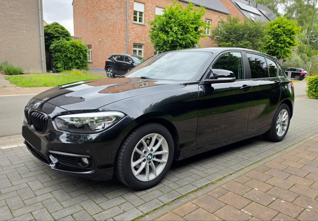 BMW 116i Shadow Line Slechts 97.000km Goede Staat Gekeurd !, Autos, BMW, Achat, Euro 6, Boîte manuelle, Noir