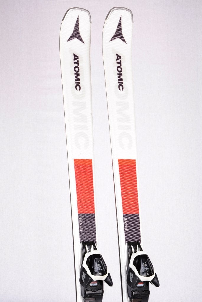 128 cm ski's ATOMIC SAVOR 3, BEND-X, TRIPLE SIDECUT-S, Sport en Fitness, Gebruikt, Verzenden, 100 tot 140 cm, Carve