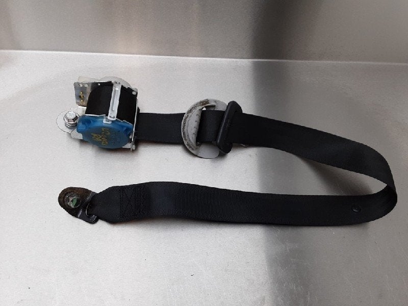 CEINTURE DE SECURITE ARRIERE DROITE Hyundai i20, Dhr. M. Roggen, Stadsweg 37 37
9917 PV  WIRDUM GR., NL, Hyundai, Utilisé