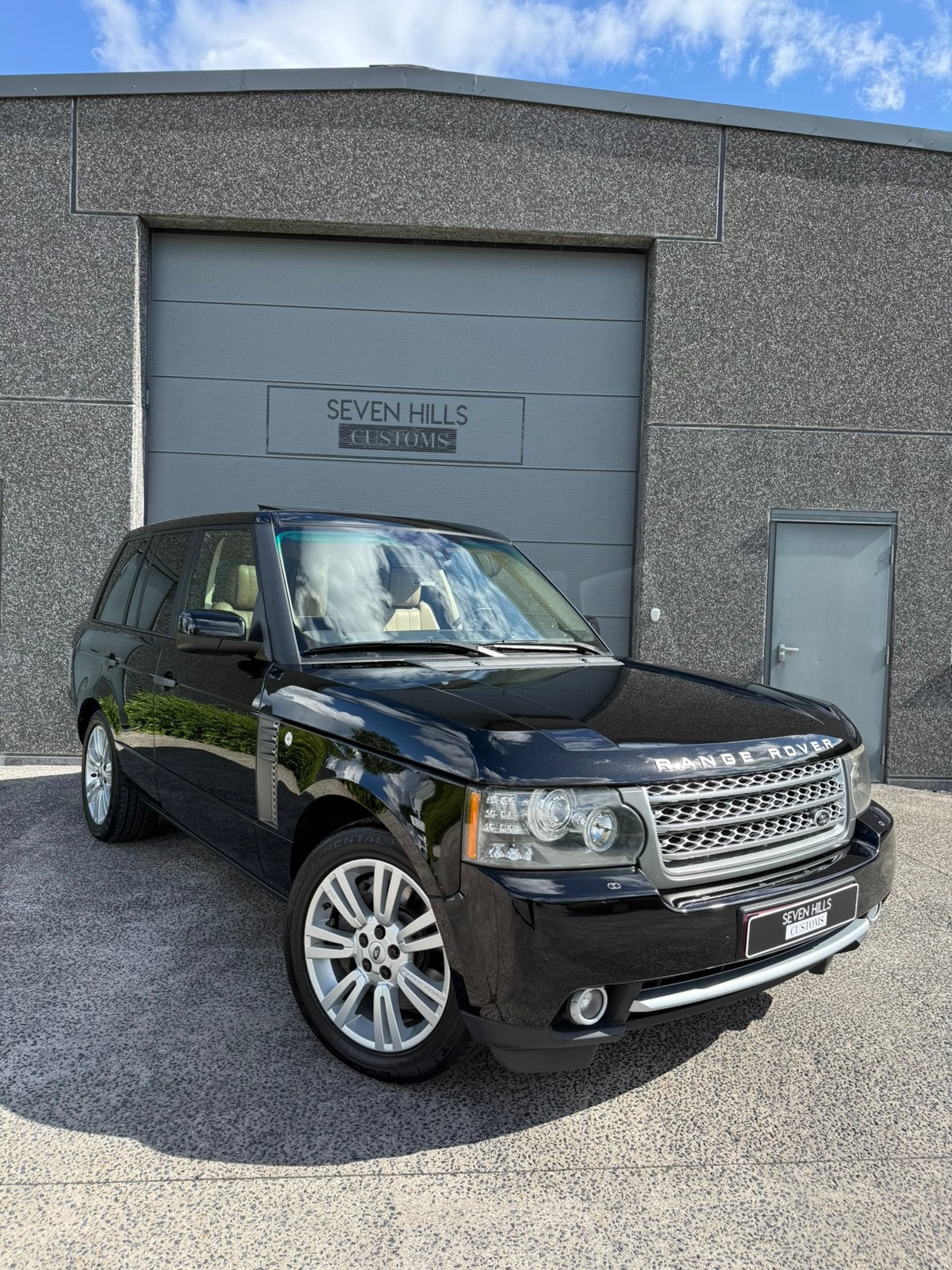 Range Rover Vogue tdV8 lichtevracht, Auto's, Land Rover, Bedrijf, Trekhaak, Range Rover, Diesel, Automaat, Beige, Ophalen