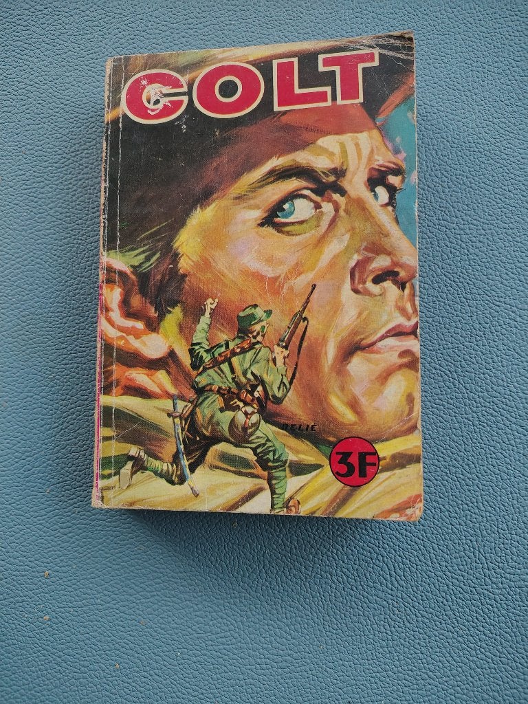 Colt 4  handboek stripverhaal, Gelezen, Eén stripboek, Ophalen of Verzenden, Relie