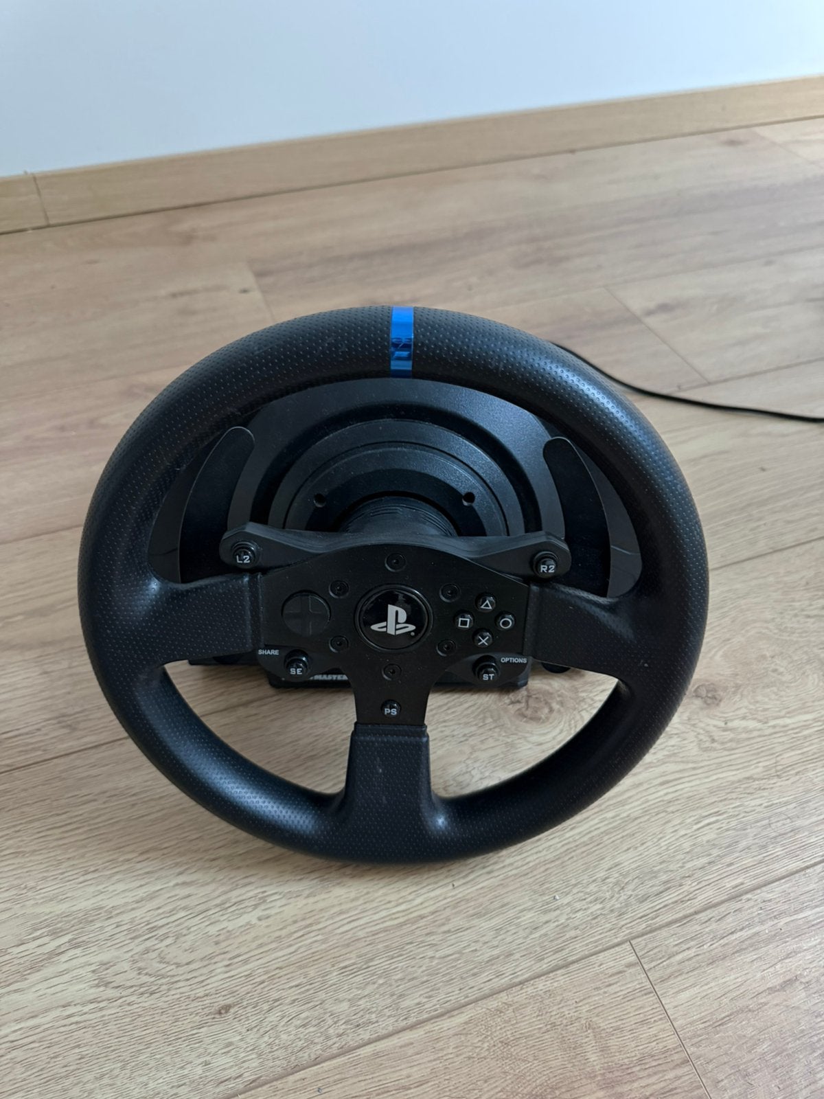 Thrustmaster T300RS – Base + volant – Sans pédalier, Volant de course, Enlèvement ou Envoi, Retour de force, Comme neuf