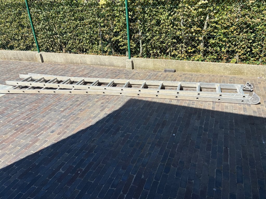 Aluminium Ladder, Doe-het-zelf en Bouw, Ladders en Trappen, Ophalen, Gebruikt, Ladder, Opvouwbaar of Inschuifbaar