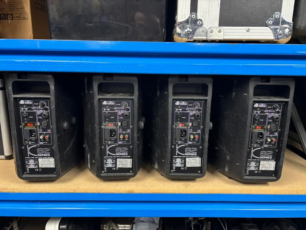 dB Technologies K82 - Compacte actieve speaker, Enlèvement ou Envoi, Utilisé, 60 à 120 watts, Autres marques