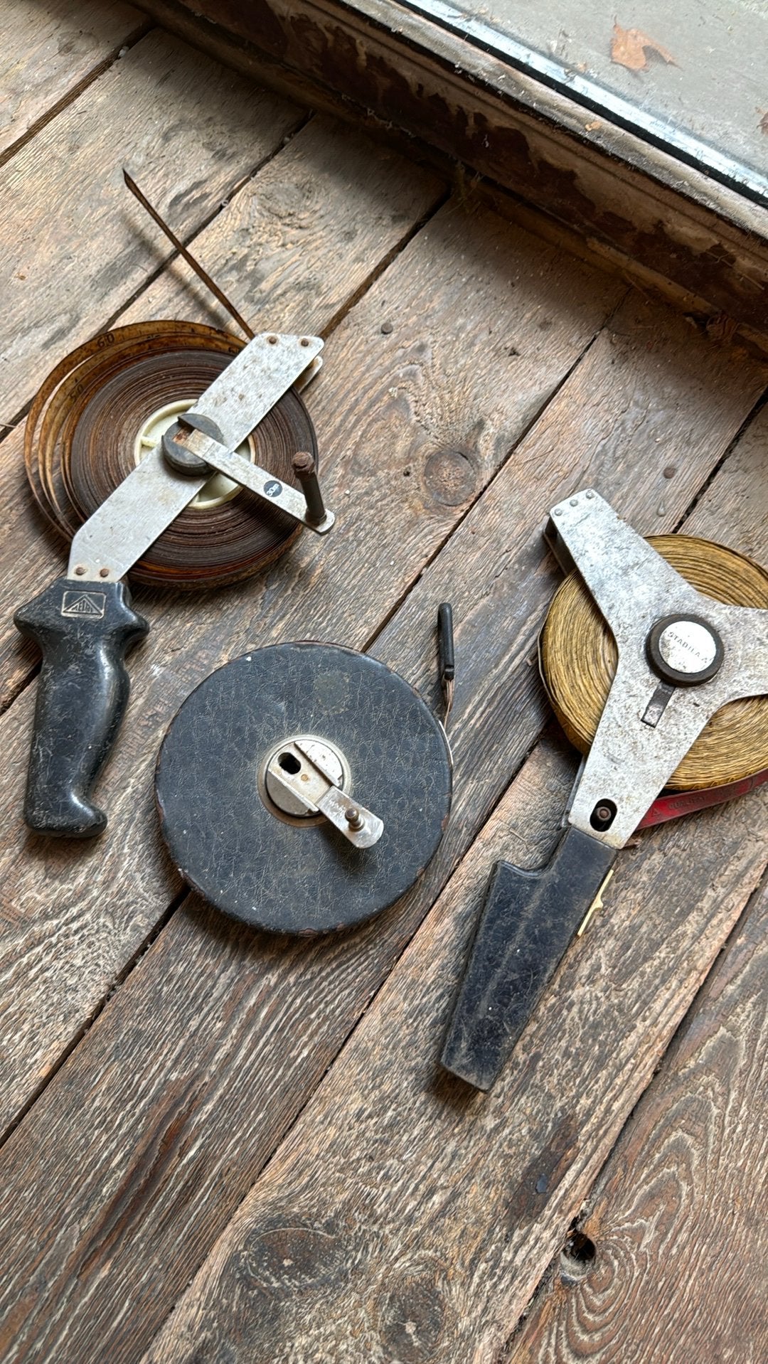 3 Vintage rolmeters 20 m en 30 m, Doe-het-zelf en Bouw, Ophalen of Verzenden, Gebruikt, Overige meters