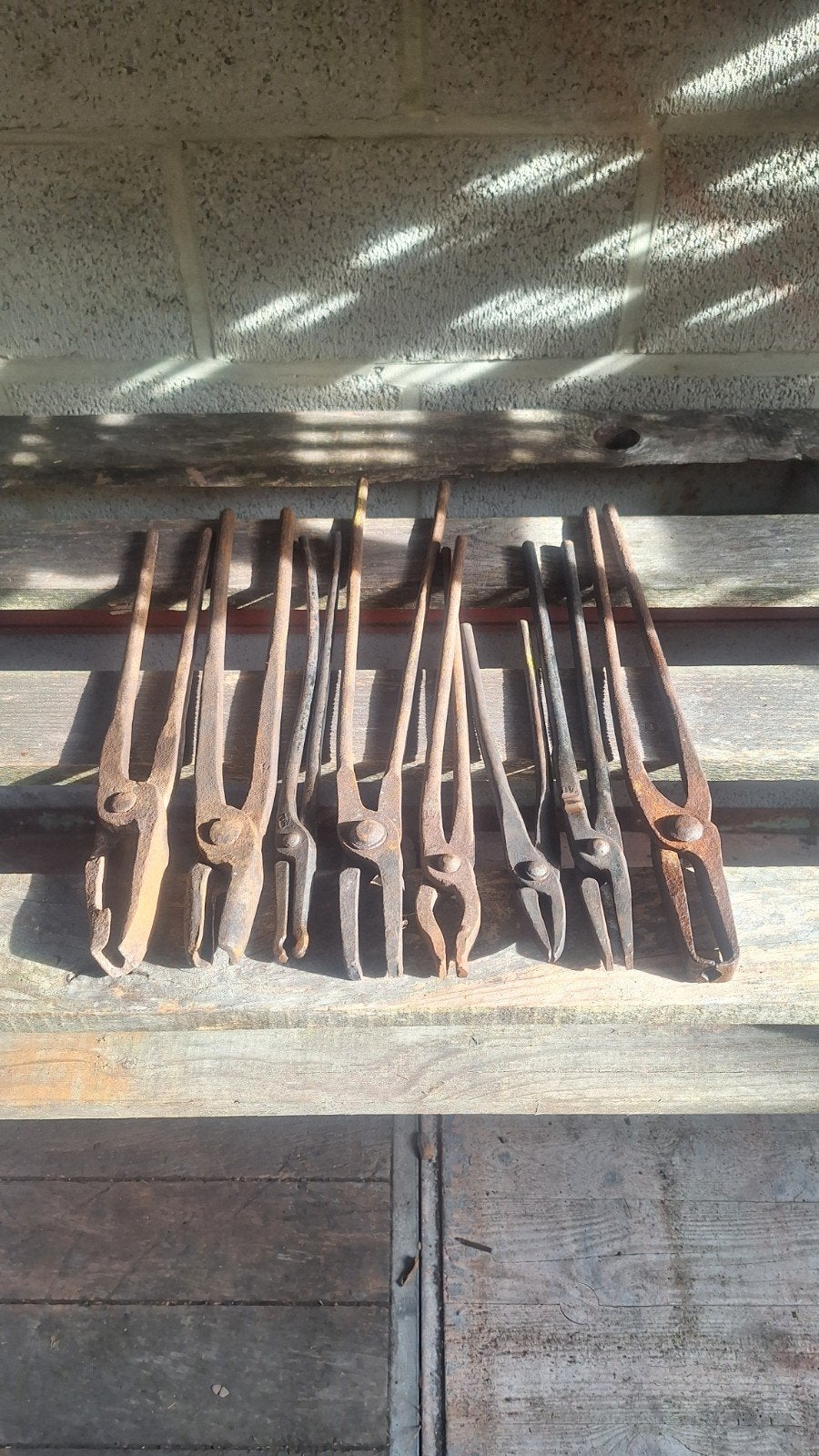 pinces de forge. enclume, Antiquités & Art, Enlèvement ou Envoi
