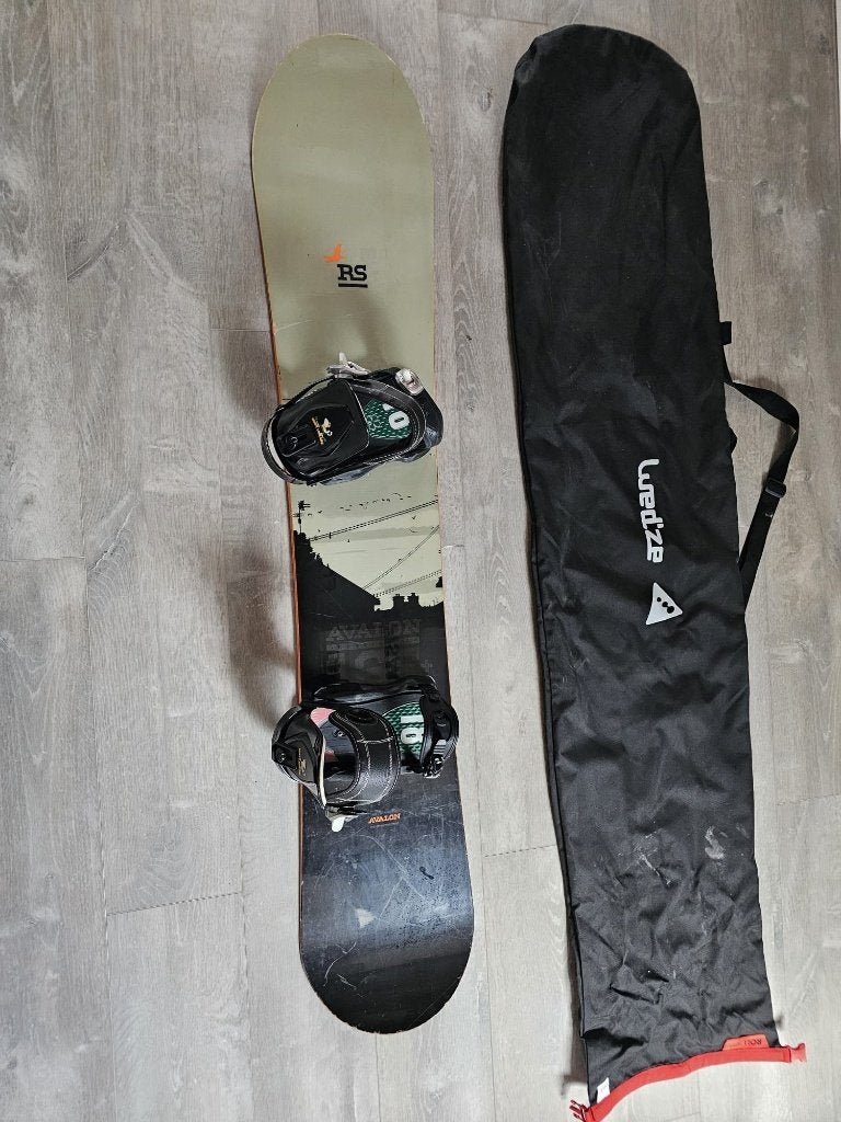 Snowboard met bindingen + boots (set), Sports & Fitness, Snowboard, Enlèvement, Utilisé, Planche