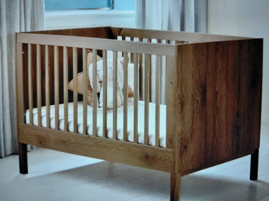klein houten kinderbed, Ophalen