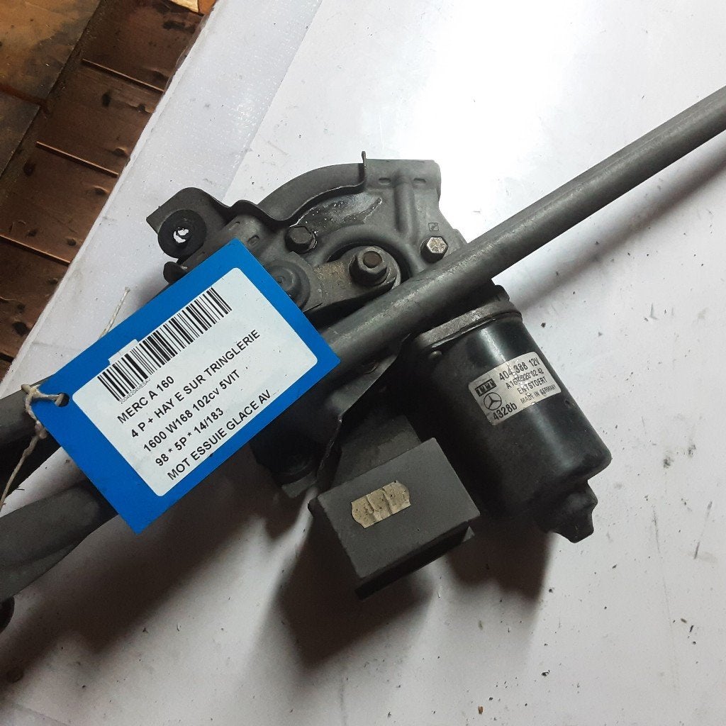 RUITENWISSERMOTOR VOOR Mercedes-Benz A (W168) (A1688200242), Gebruikt, Mercedes-Benz, Mevr. I. Hauben, Rue de l'Espoir 34 34
4030  GRIVEGNÉE, BE