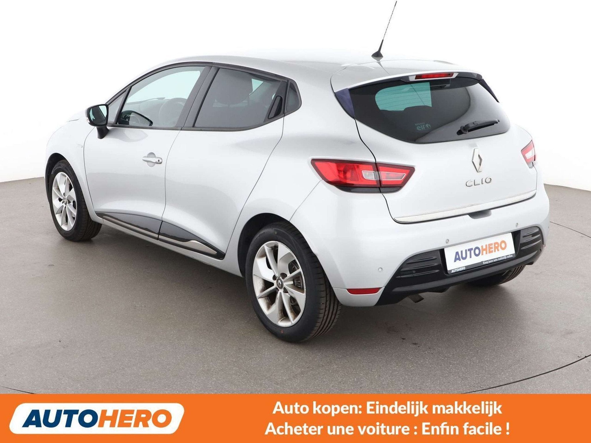 Renault Clio 1.2 TCe Energy Limited (automatique), Autos, Argent ou Gris, 87 kW, Autres carburants, https://public.car-pass.be/vhr/666e4105-d475-43f1-9d94-ad6b268d7b3d