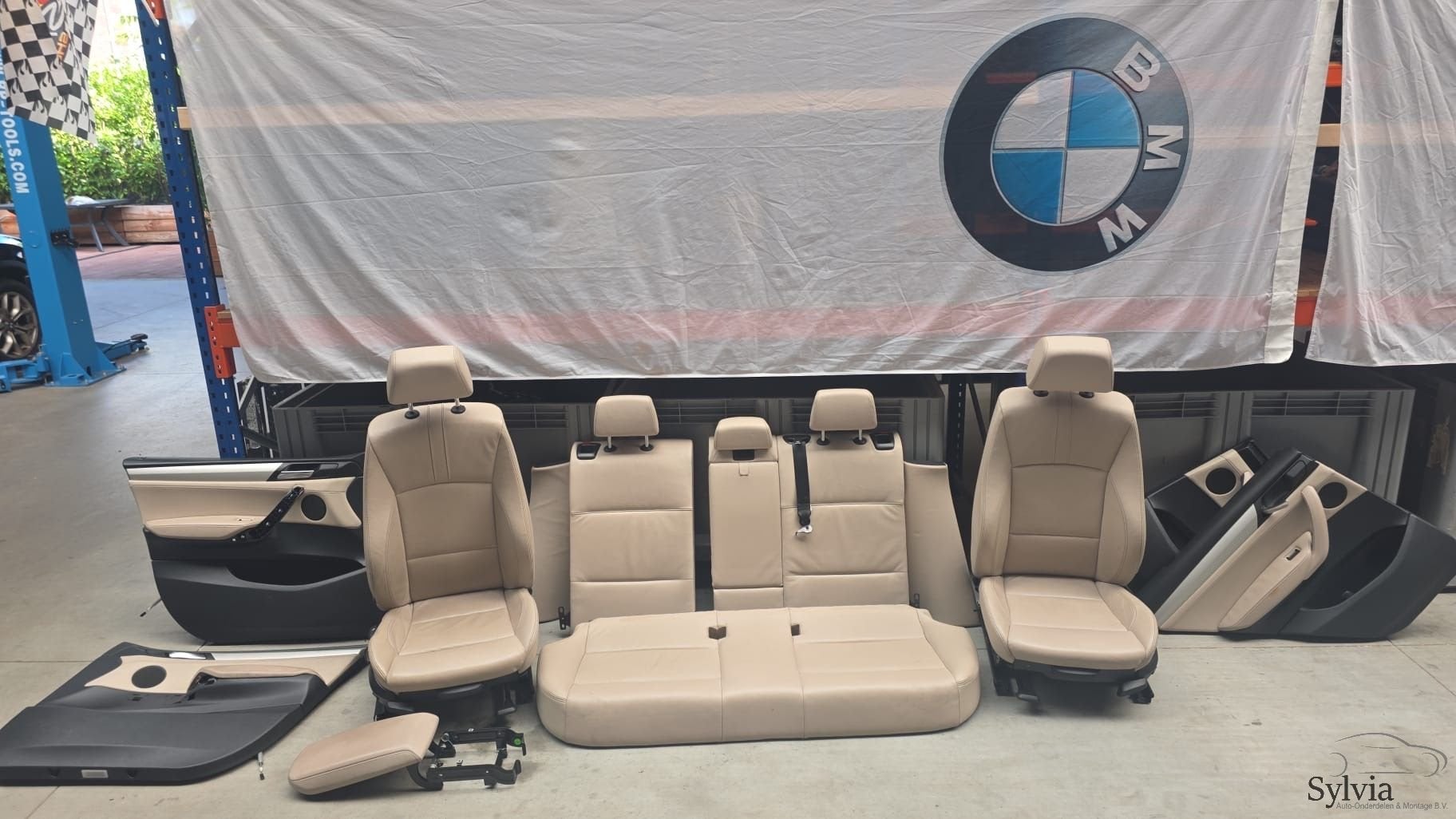 Leren Interieur Stoelen Handbediend met Stoelverwarming BMW, Gebruikt, -, -, Ophalen of Verzenden