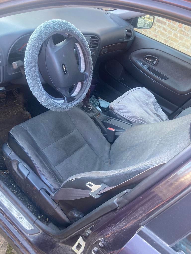 Volvo v40 van 2000, Autos, Achat, Vitres électriques, Autres couleurs, 5 portes