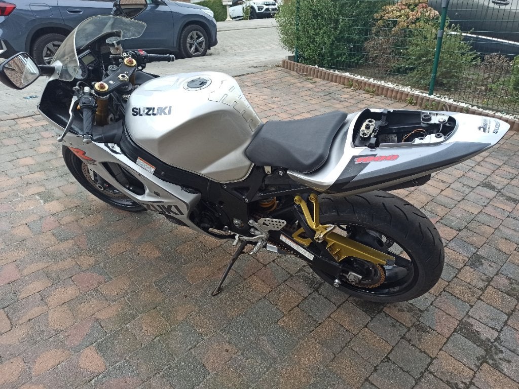 Suzuki Gsxr1000 (k5) en 2005, Occasion, Plus de 35 kW, 4 cylindres, 1000 cm³