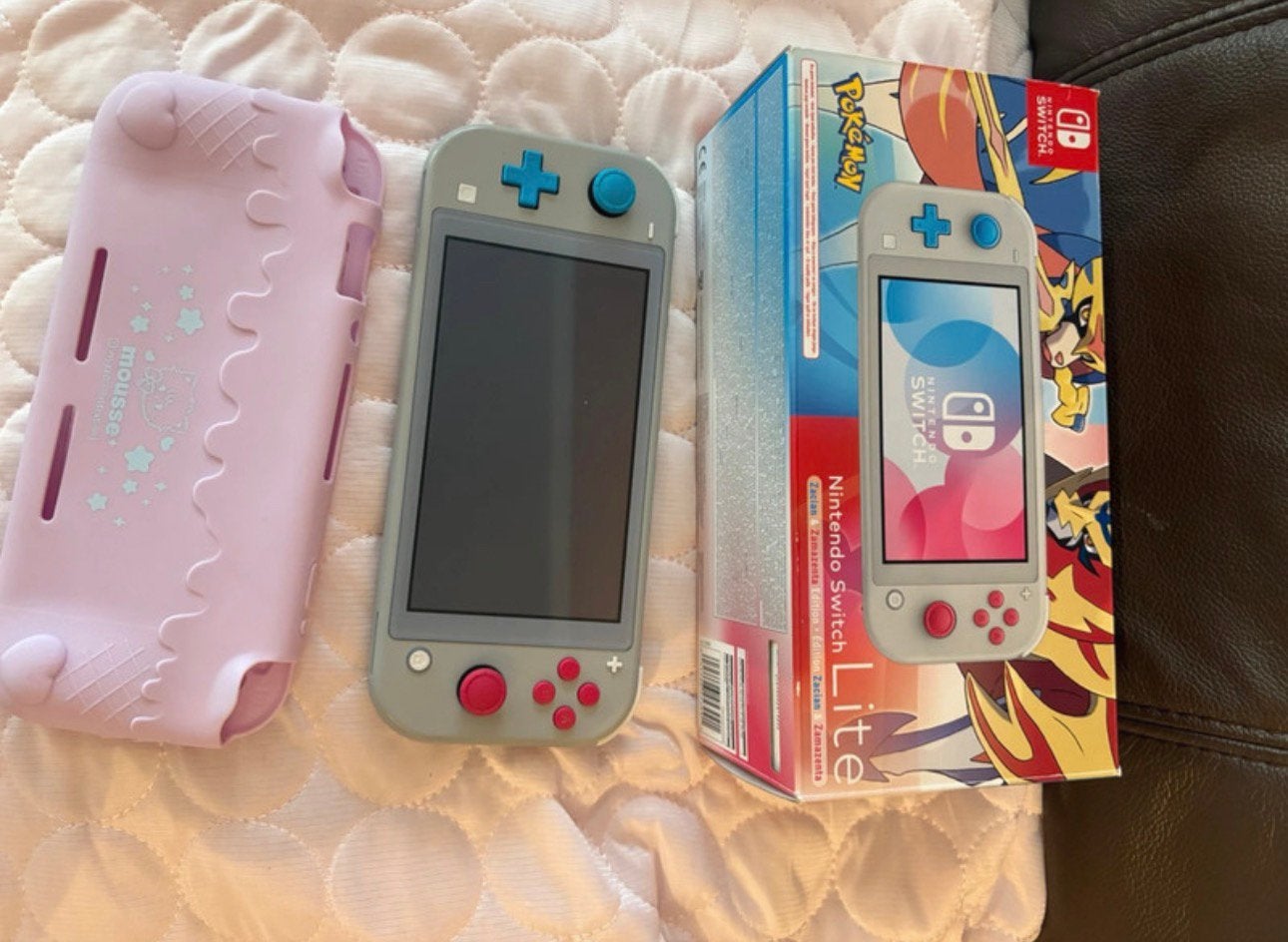 Nintendo Switch Lite - SWSH edition, Games en Spelcomputers, Ophalen, Zo goed als nieuw, Switch Original