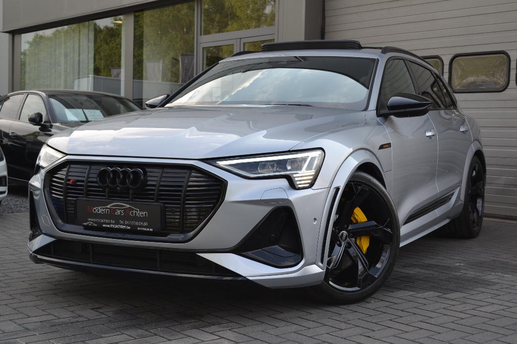 Audi E-Tron "S" 503 PK * 2023 * 35d KM * Pano * Leder, Autos, Audi, Cuir, Argent ou Gris, Achat, 1800 kg