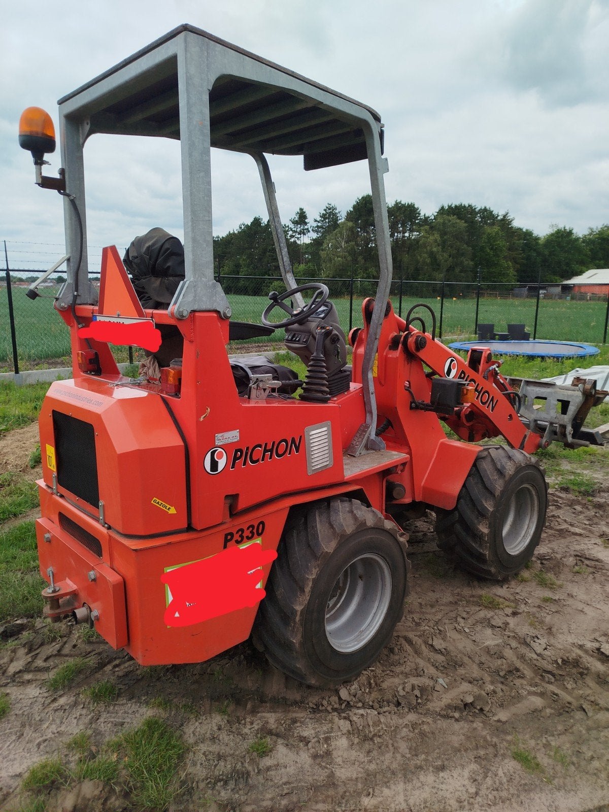 Kniklader Pichon p330, Enlèvement