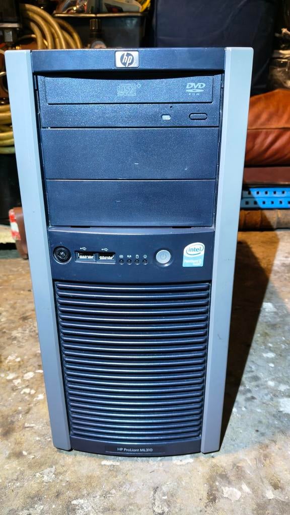HP Proliant ML310, G4-server, Computers en Software, Ophalen