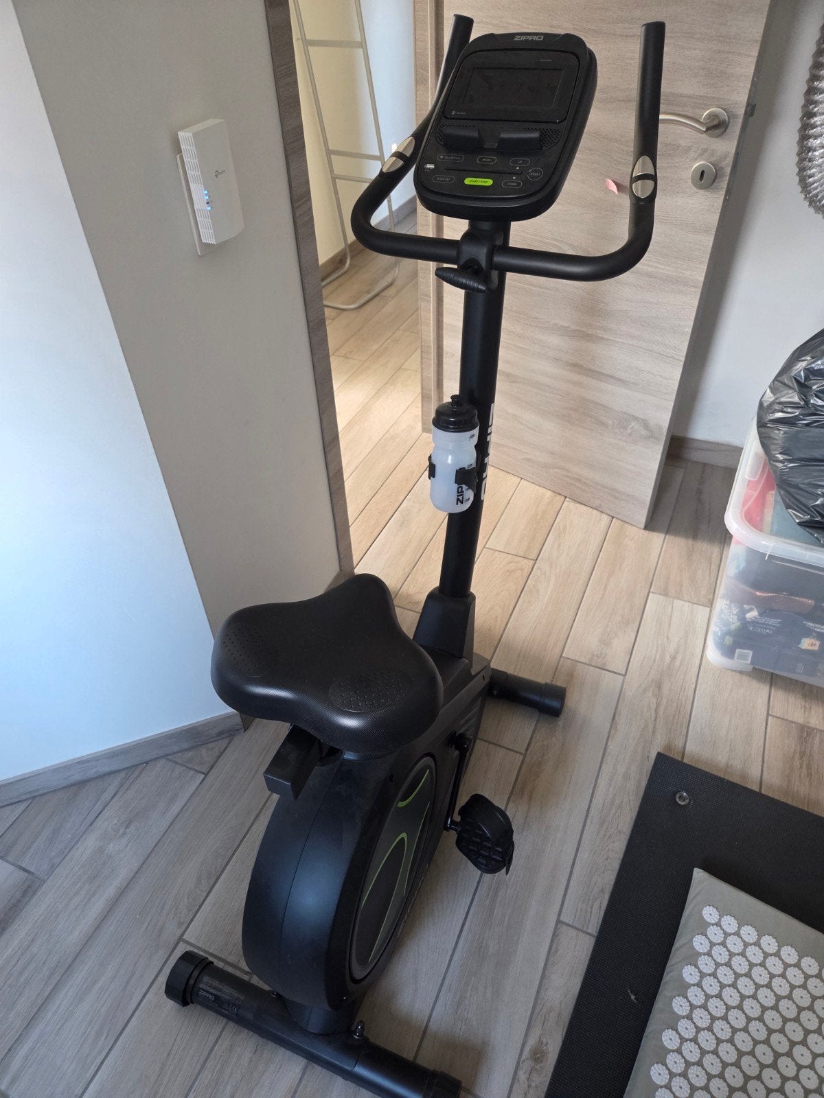 Vélo d'appartement électromagnétique Zipro, Ophalen, Zo goed als nieuw, Hometrainer