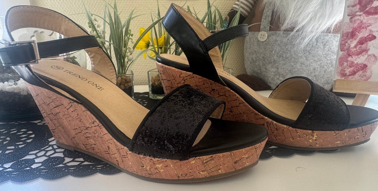 Sandalen, Ophalen, Zo goed als nieuw