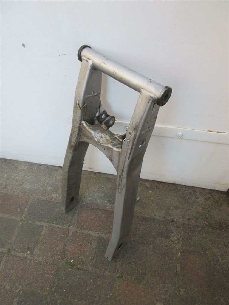 Suzuki GSX600 achterbrug swingarm achter brug GSX 600 GN72, Motoren, Ophalen of Verzenden, Gebruikt