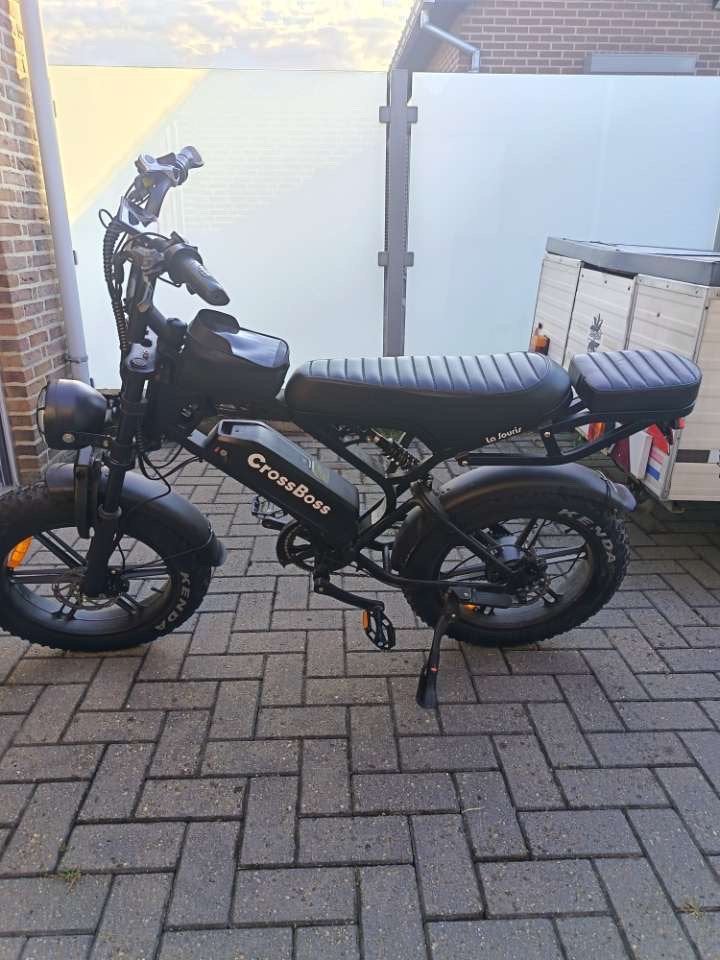 CrossBoss Fatbike 250W 48V – Zeer Nette Staat, Fietsen en Brommers, Minibikes, Midibikes en Pitbikes, Zo goed als nieuw, Overige typen