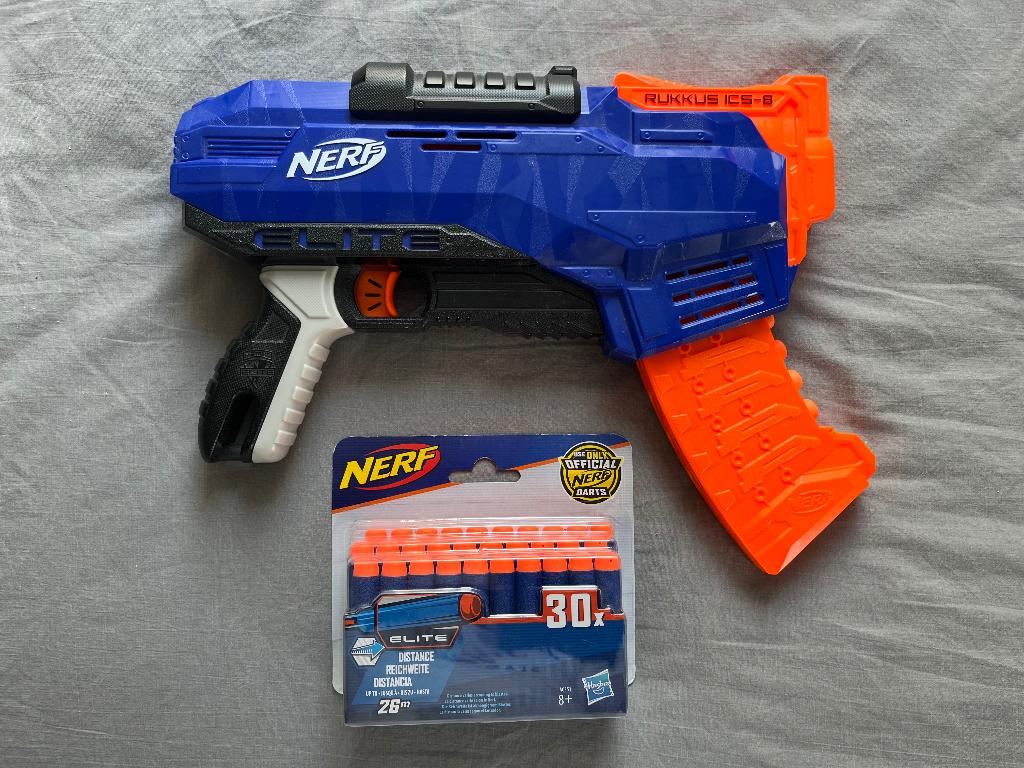 Nerf + flechettes, Enlèvement, Utilisé