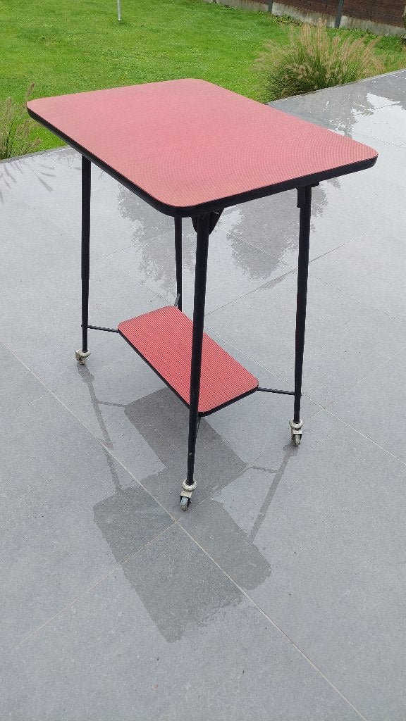 Table TV années 60, Enlèvement, Utilisé