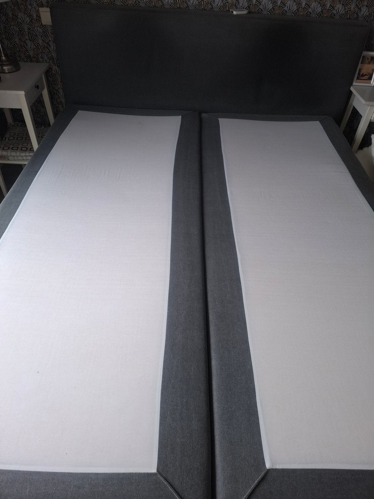 lit double, Gris, Enlèvement, Utilisé, 180 cm