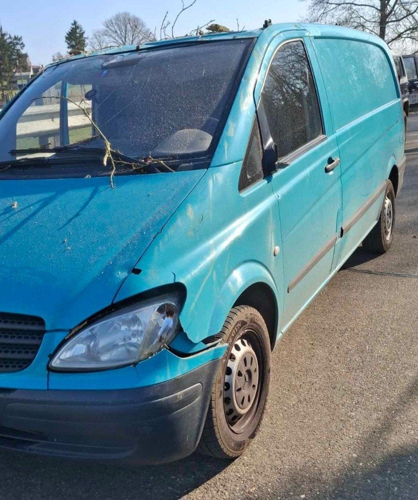 Amortisseur Mercedes Vito BJ 2008, Enlèvement