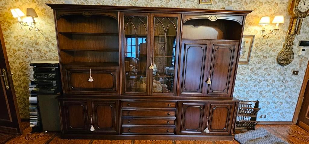 Prachtige dressoir kast, Huis en Inrichting, Ophalen