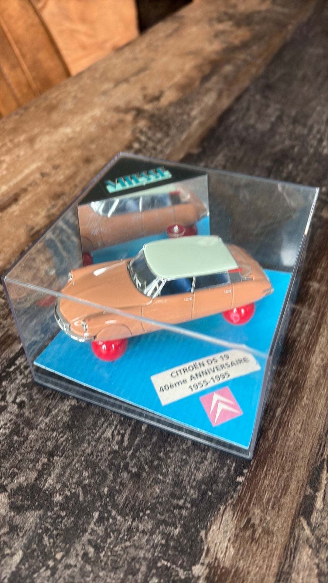 Modelauto DS19, Enlèvement ou Envoi, Comme neuf