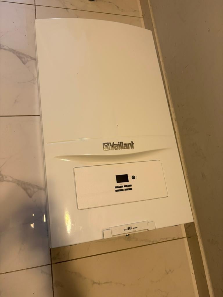 Vaillant EcoTEC pure van 2020, Enlèvement, Comme neuf