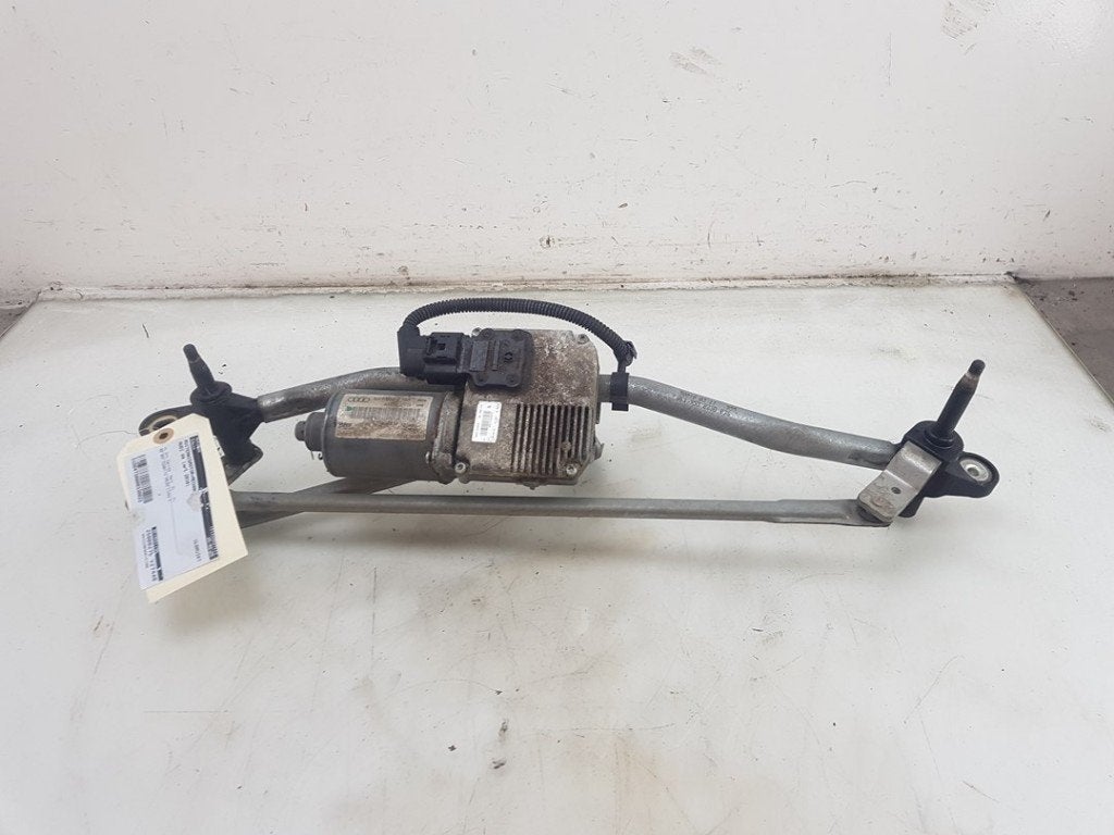 MOTEUR + TRINGLERIE ESSUIE GLACE AVANT Audi A4 Avant (B8), Utilisé, Audi
