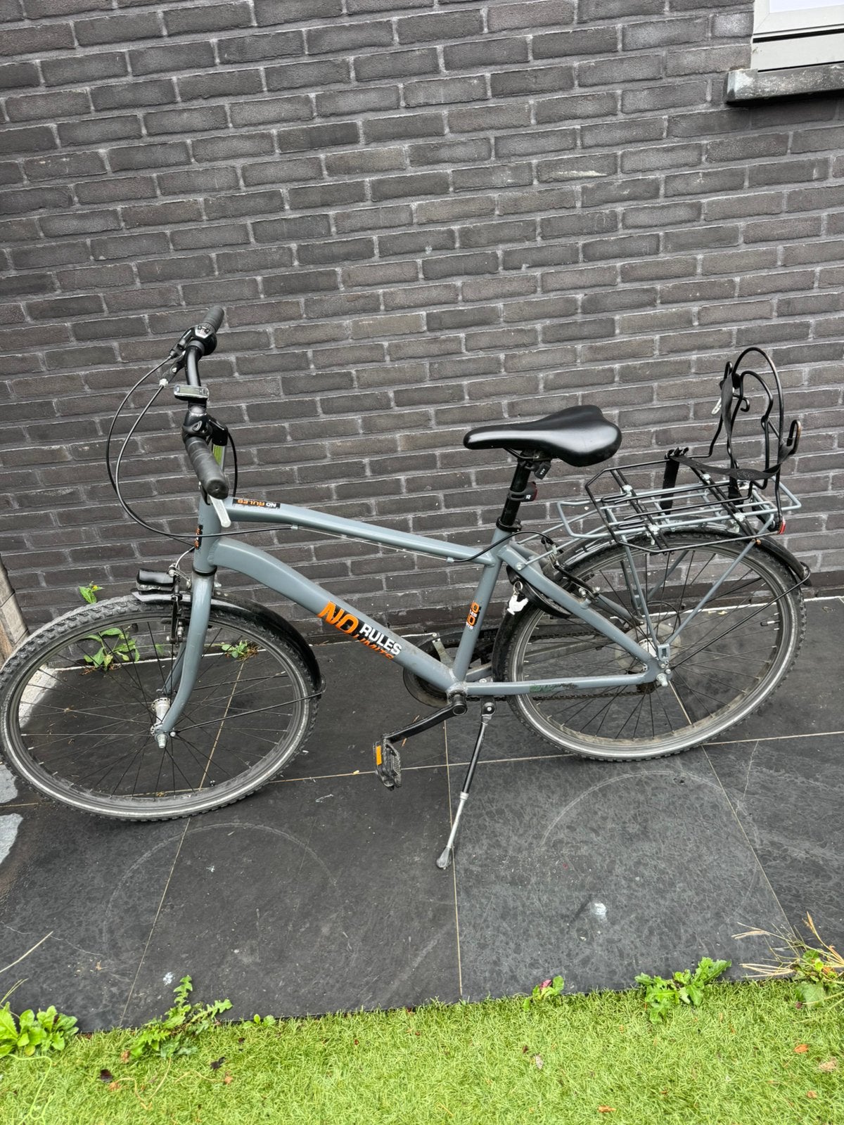 Jongensfiets van bikefun, Fietsen en Brommers, Ophalen, Gebruikt, 26 inch of meer, Handrem