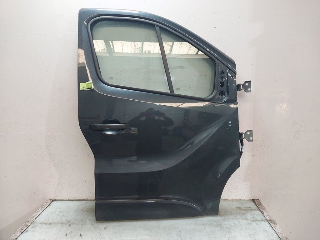 PORTIER RECHTS Renault Trafic (1FL / 2FL / 3FL / 4FL), Auto-onderdelen, Dhr. J. Ham, Gebruikt, Nijkerkerstraat 27a 27a
3821 CD  AMERSFOORT, NL