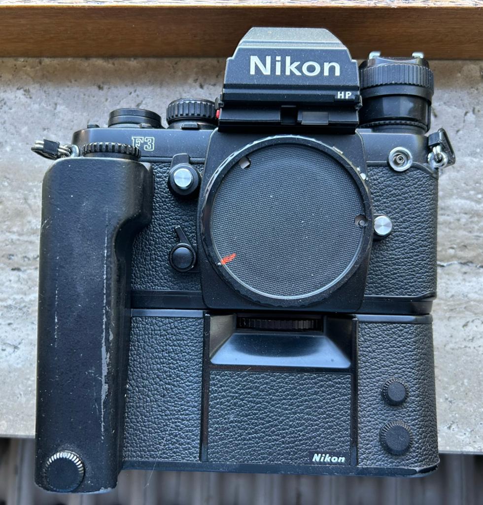 Nikon F3 HP+ + MD4 motor F3, Audio, Tv en Foto, Ophalen, Gebruikt, Nikon