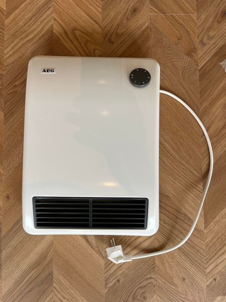 AEG verwarming, Ophalen, Zo goed als nieuw