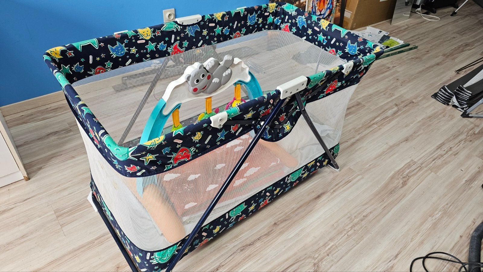 Baby bed / wieg, Ophalen, Gebruikt, Minder dan 140 cm, Matras