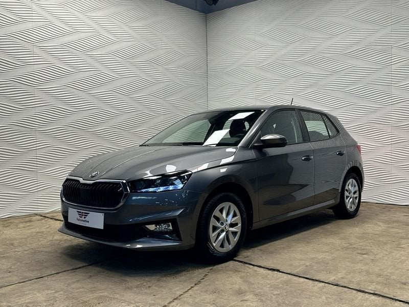 Skoda Fabia 1.0TSi*DSG7*CARPLAY*PDC*AMBITION*110 PK*LED*, Stof, Gebruikt, Bedrijf, 5 zetels