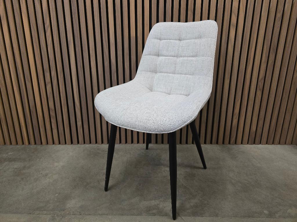 Nieuwe Stoelen Brooke Witte stof (18x beschikbaar), Huis en Inrichting, Stoelen, Ophalen of Verzenden, Zo goed als nieuw