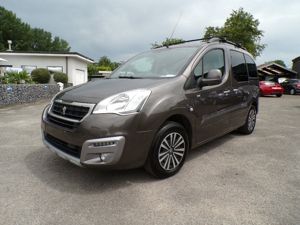 Peugeot Partner 1.6HDi Teepee Airco/Gekeurd/5-Zitpl., Auto's, Voorwielaandrijving, https://public.car-pass.be/vhr/55609e55-5414-4af6-83b1-40a5df9758fc