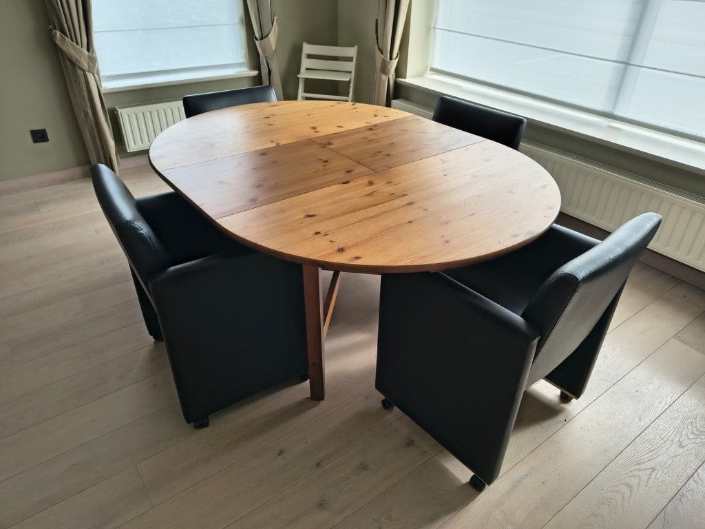 ronde grenen tafel ikea uitschuifbaar + 4 stoelen, Enlèvement, Utilisé, Rond, Pin