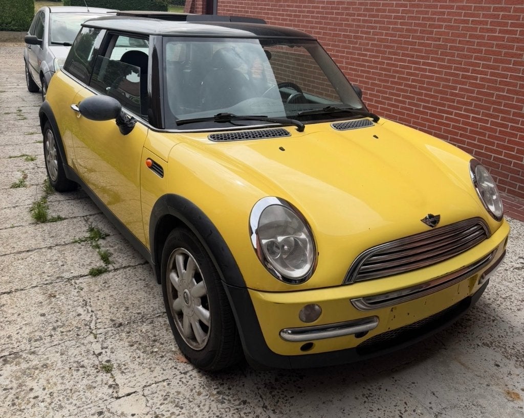 Mini cooper one - benzine 1.5 - Schuifdak!, Auto's, Mini, Stof, Zwart, Handgeschakeld, Particulier