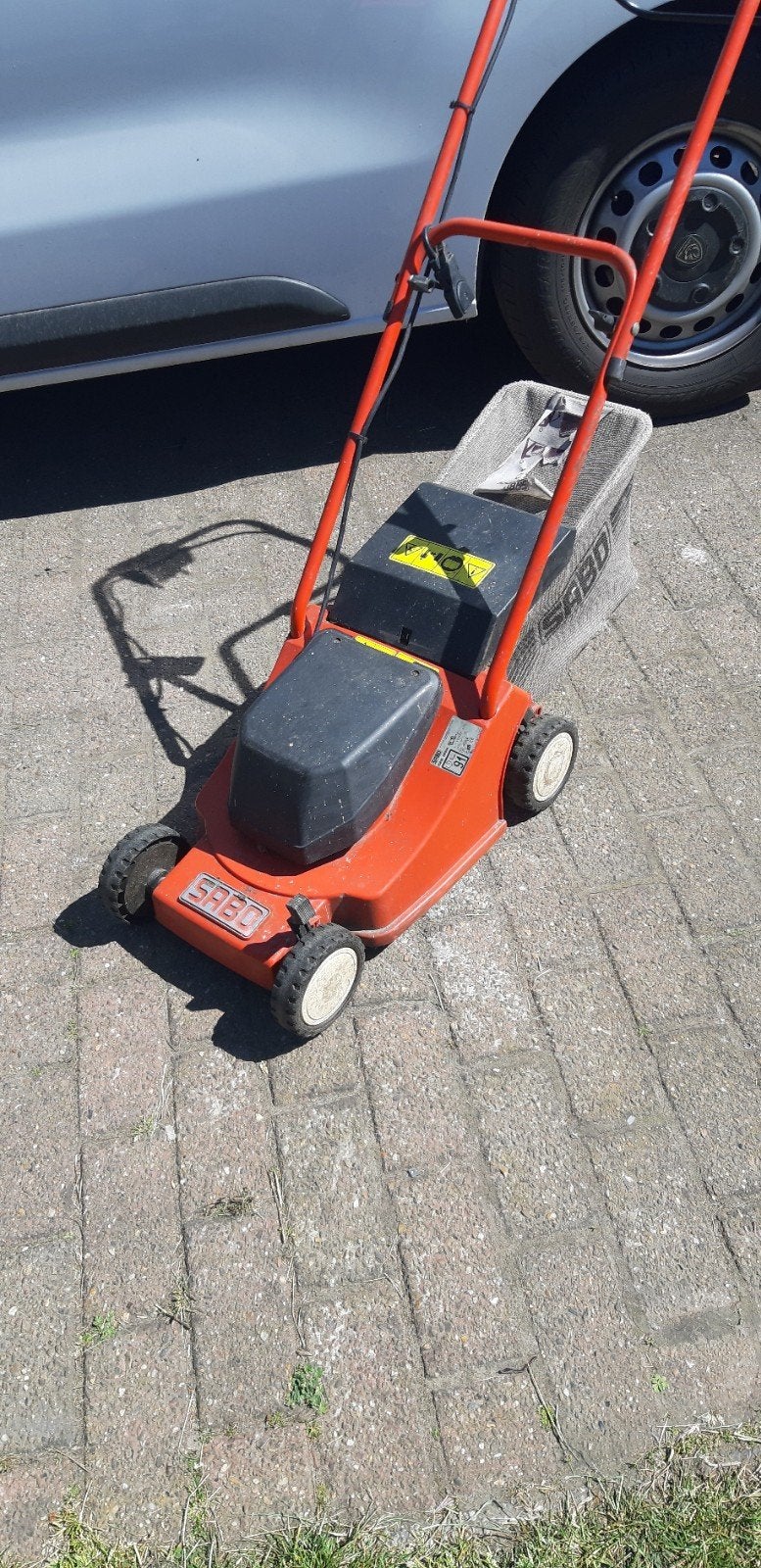 Grasmaaier, Enlèvement