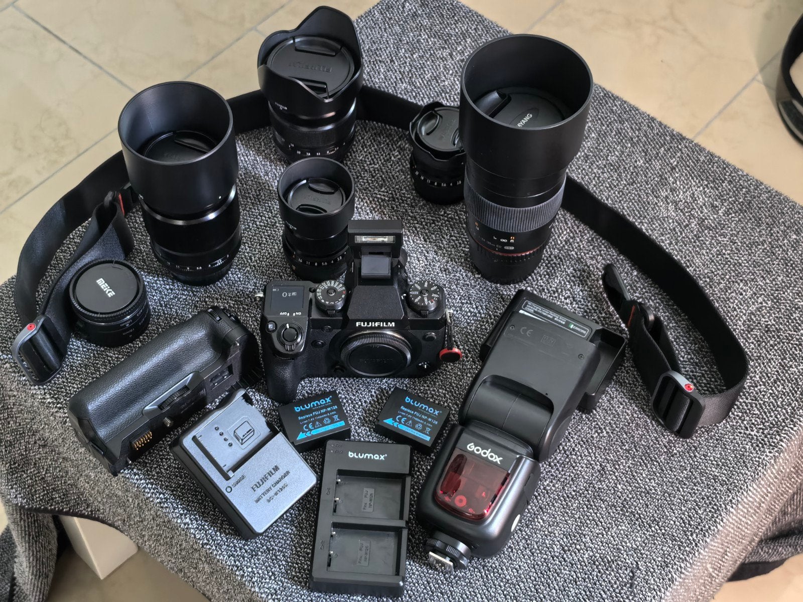 Complete set Fujifilm X-H1 + lenzen + flitser, TV, Hi-fi & Vidéo, Caméscopes numériques, Enlèvement ou Envoi, Caméra